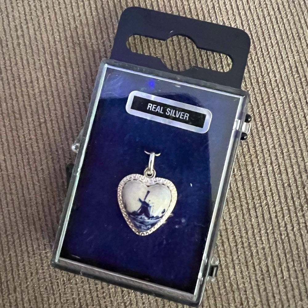 pendant